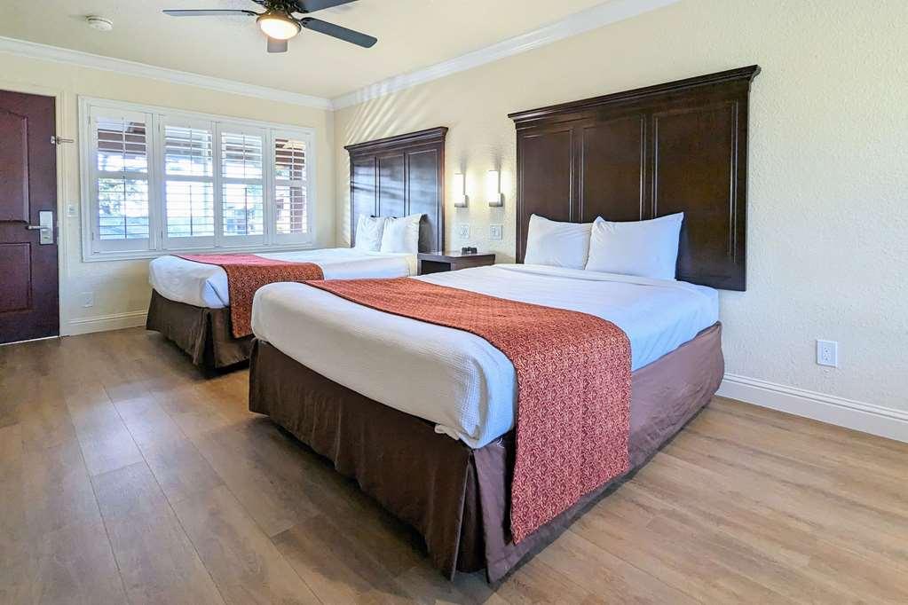 Clarion Collection Wilkie'S Inn Pacific Grove - Monterey Δωμάτιο φωτογραφία